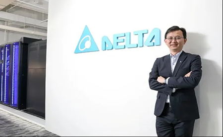 一塊黃仁勛簽名產品，揭露臺達野心　當起AI服務器「水電專家」